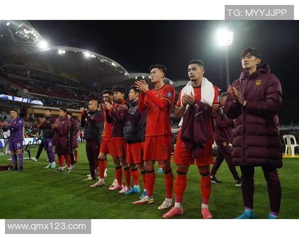 中国足球明星因场外纠纷引发激烈打斗事件引发社会关注与讨论