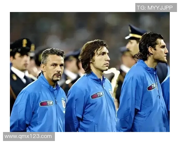 荷兰足球明星的辉煌成就与传奇故事揭秘